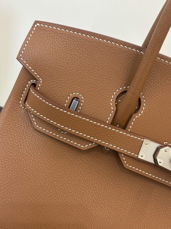 Hermes_Shoulder_Birkin_29_Craftsmanship-Camel Brown Bag