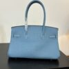 Hermes_Shoulder_Birkin_29_Craftsmanship-Blue Bag