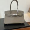 Hermes_Shoulder_Birkin_29_Craftsmanship-Taupe Bag