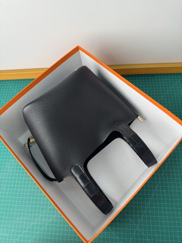 Hermes_Picotin_18_Touch_Material_Techniques-Black Bag