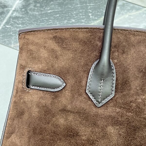 Birkin_30_Suede_Craftsmanship-Dark Brown Bag