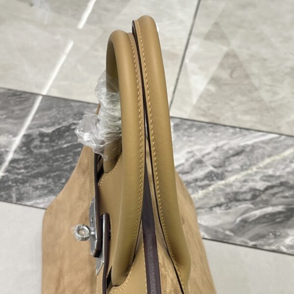 Birkin_30_Suede_Craftsmanship-Light Brown Bag