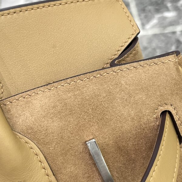 Birkin_30_Suede_Craftsmanship-Light Brown Bag