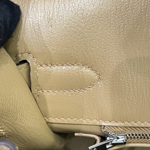 Birkin_30_Suede_Craftsmanship-Light Brown Bag