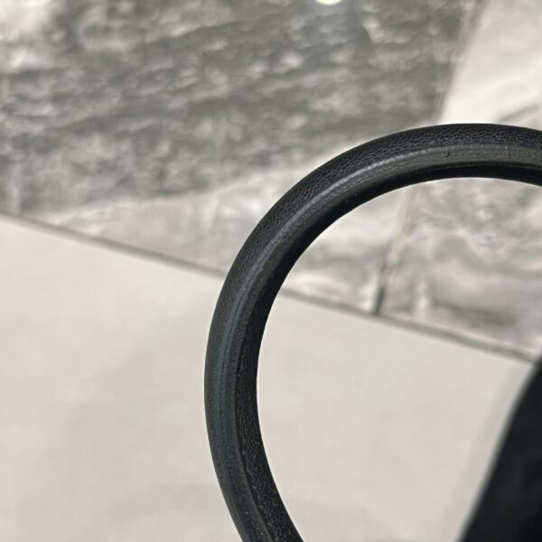 Birkin_30_Suede_Craftsmanship-Black Bag