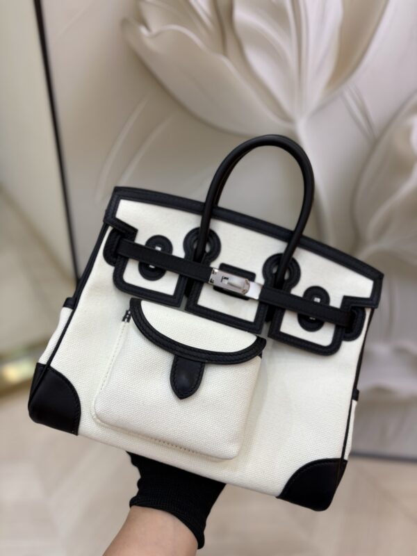 Birkin_Cargo_25_Craftsmanship-Black & White Canvas Bag