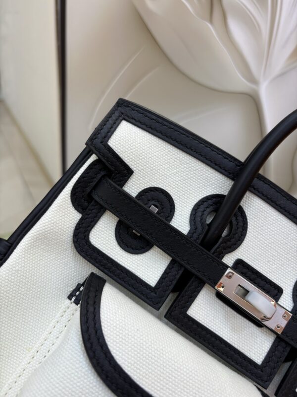 Birkin_Cargo_25_Craftsmanship-Black & White Canvas Bag