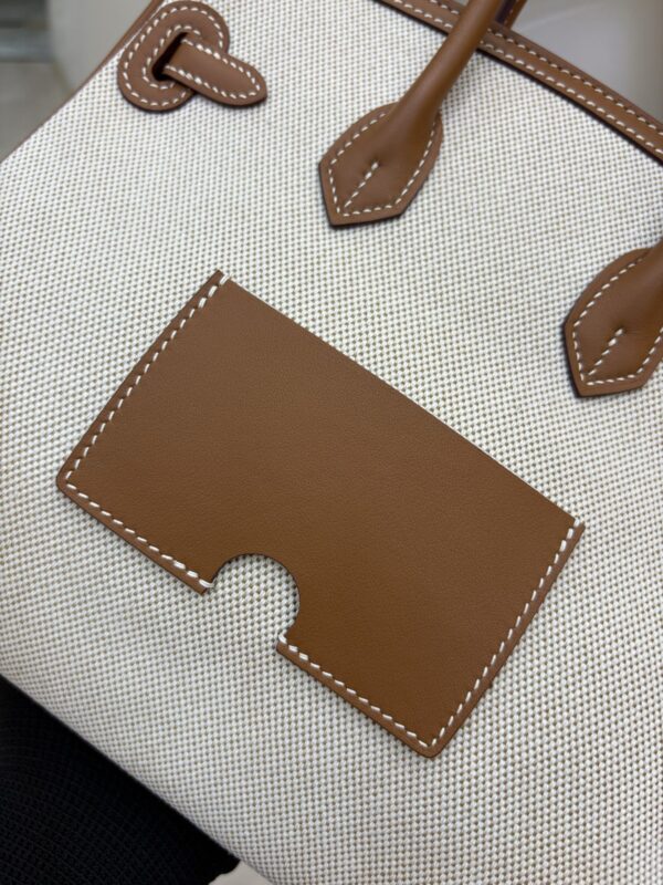 Birkin_Cargo_25_Craftsmanship-Brown & White Canvas Bag