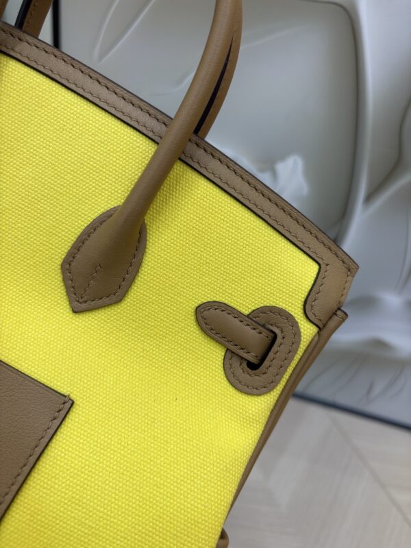 Birkin_Cargo_25_Craftsmanship-Yellow & Brown Canvas Bag