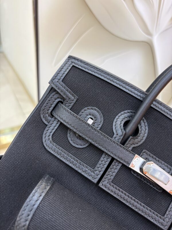 Birkin_Cargo_25_Craftsmanship-Black Canvas Bag