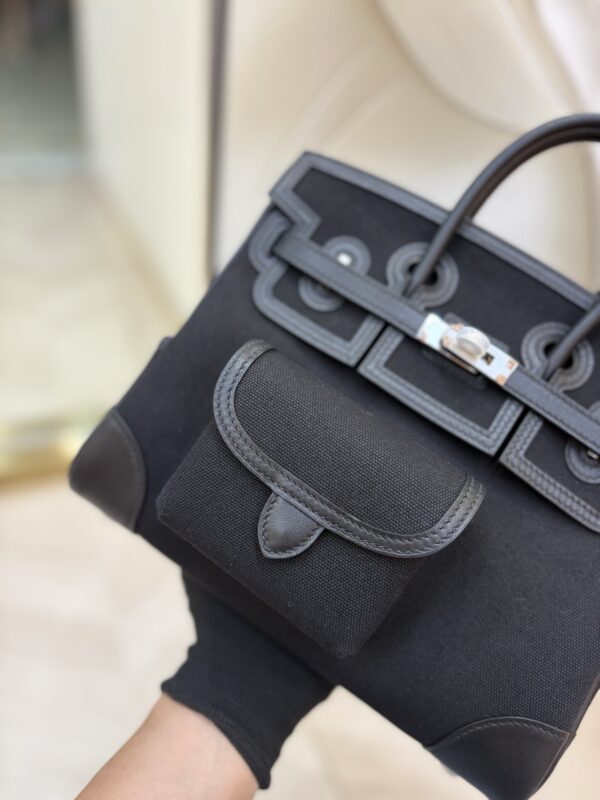 Birkin_Cargo_25_Craftsmanship-Black Canvas Bag
