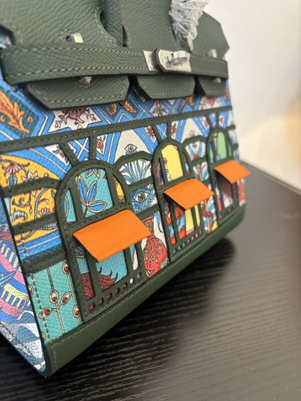 Birkin_Faubourg_20_Craftsmanship-Dark Green Multicolor Orange Bag