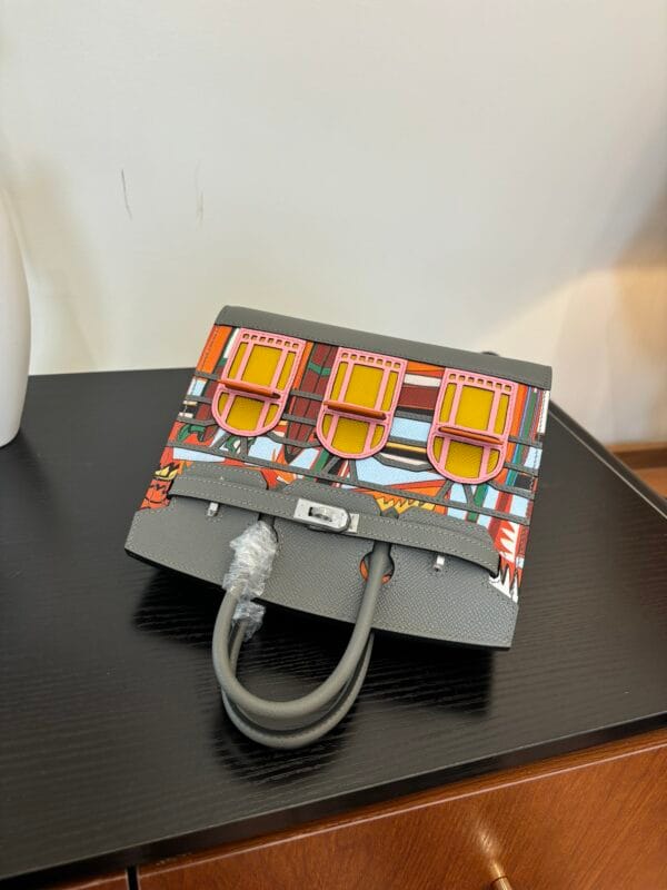 Birkin_Faubourg_20_Craftsmanship-Grey Yellow Pink Orange Bag