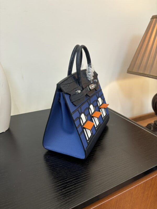 Birkin_Faubourg_20_Craftsmanship-Dark Blue Black White Orange Bag