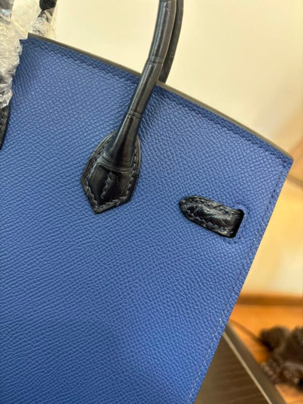 Birkin_Faubourg_20_Craftsmanship-Dark Blue Black White Orange Bag