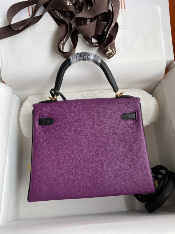 Kelly_25_Togo_Craftsmanship-Purple and Black Bag