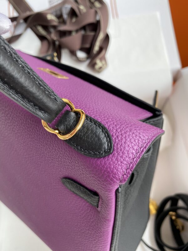 Kelly_25_Togo_Craftsmanship-Purple and Black Bag