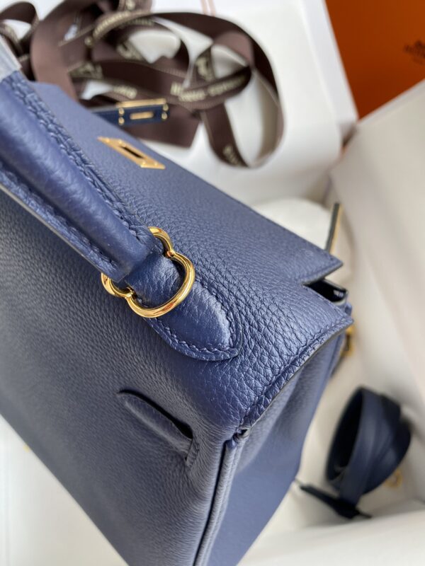 Kelly_25_Togo_Craftsmanship-Dark Blue Bag