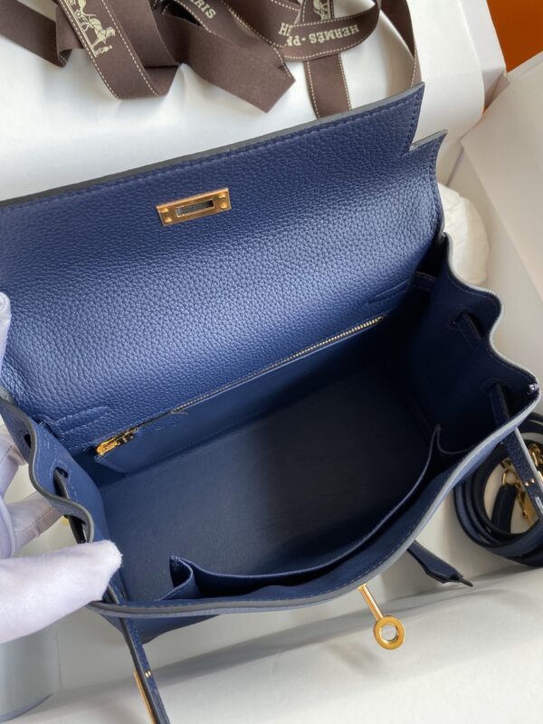Kelly_25_Togo_Craftsmanship-Dark Blue Bag