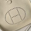 Evelyne_23_Craftsmanship-Cream Bag