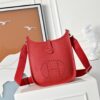 Evelyne_23_Craftsmanship-Red Bag