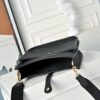 Evelyne_23_Craftsmanship-Black Bag