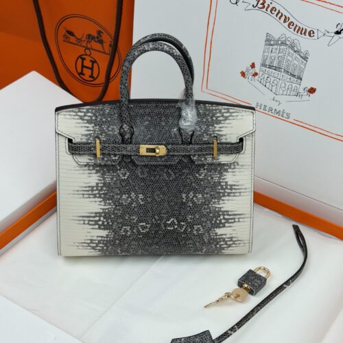 Birkin_20_Matte_Alligator_Craftsmanship-Black & White Lizard Bag