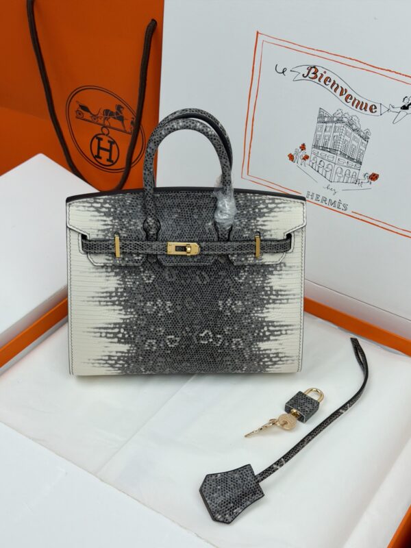 Birkin_20_Matte_Alligator_Craftsmanship-Black & White Lizard Bag