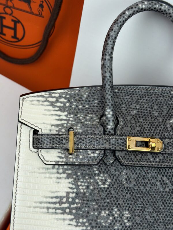 Birkin_20_Matte_Alligator_Craftsmanship-Black & White Lizard Bag